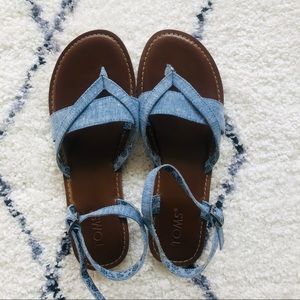 LIKE NEW Toms chambray sandals